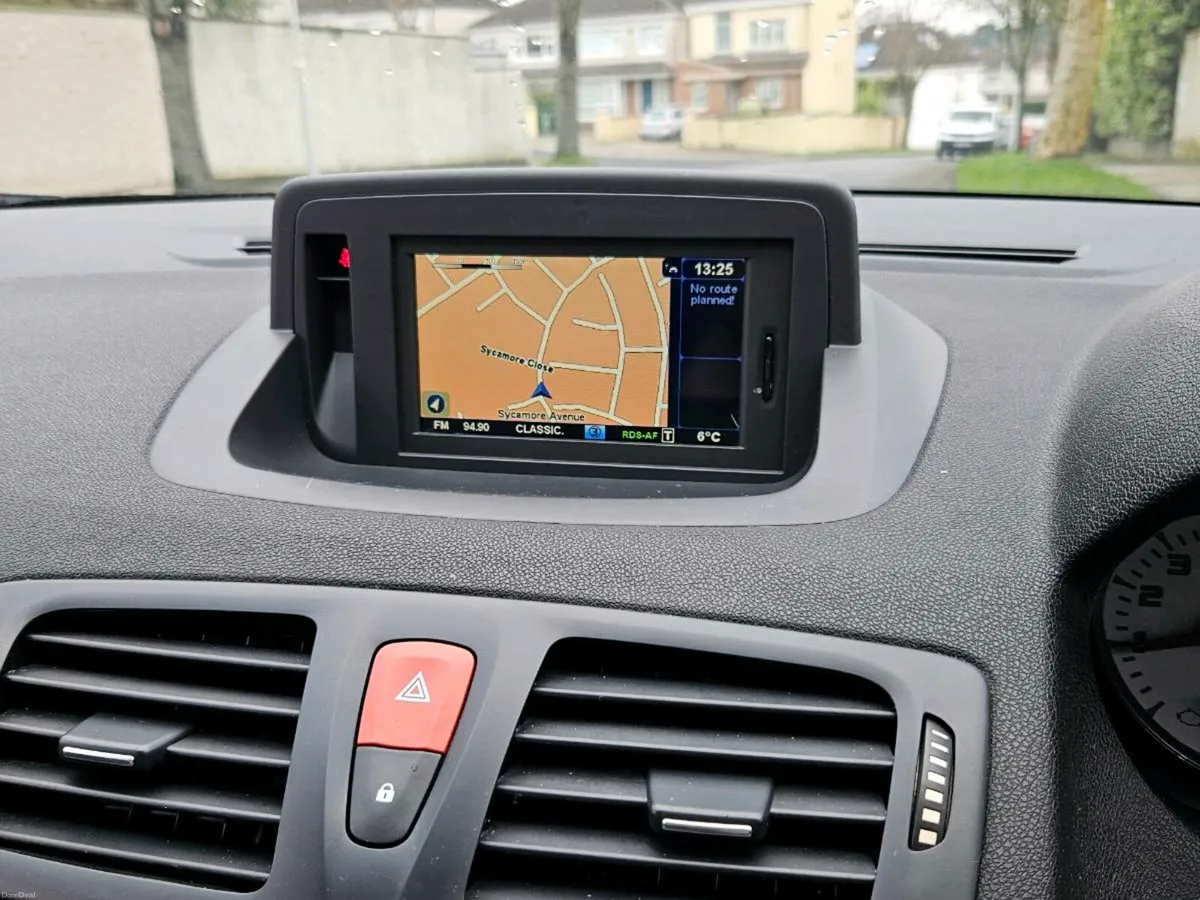 2011 Renault Megane GT Line - Image 2