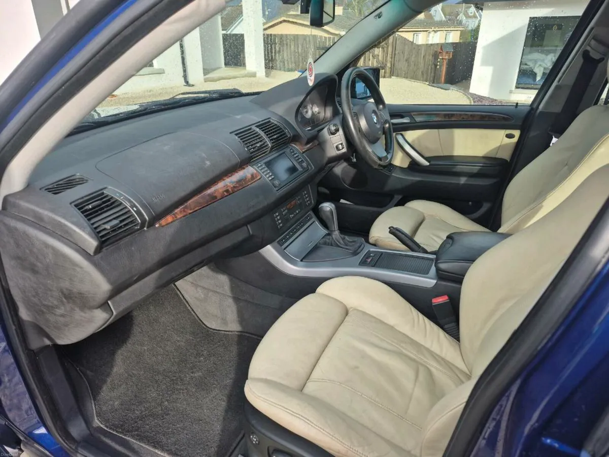 BMW E53 X5 4.8IS - Image 3