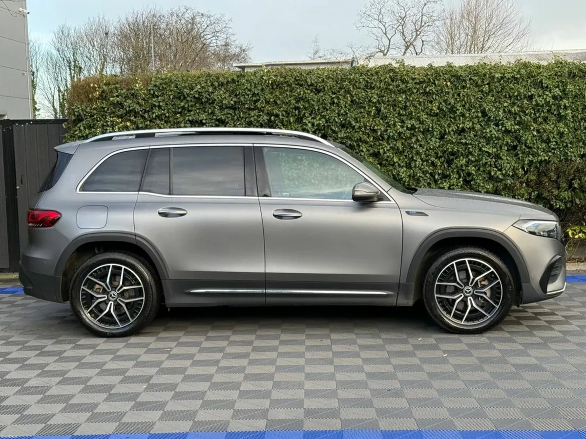 Mercedes-Benz EQB EQB350 4MATIC AMG-LINE PREMIUM 7 - Image 4