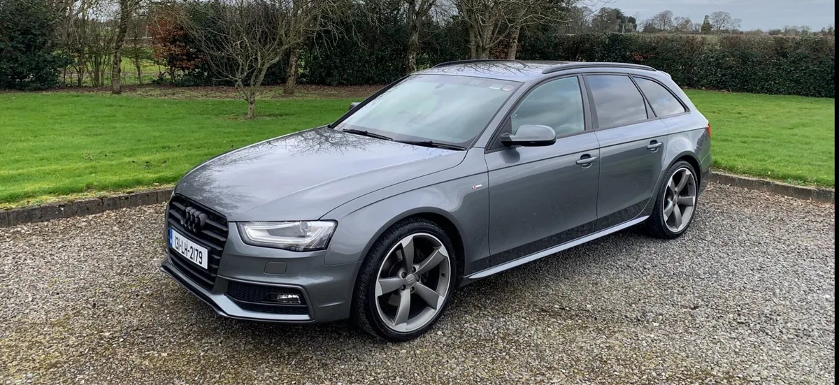 Audi A4 TDI S Line Black Edition - Image 4