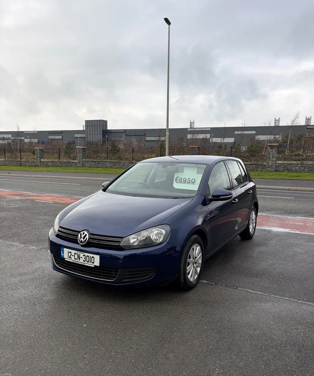 2012 Vw Golf 1.2 TSI Auto LOW KILOMETRES - Image 1