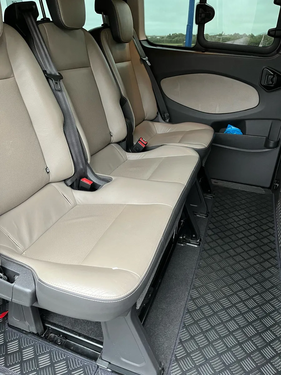 Ford Tourneo Custom - Image 4