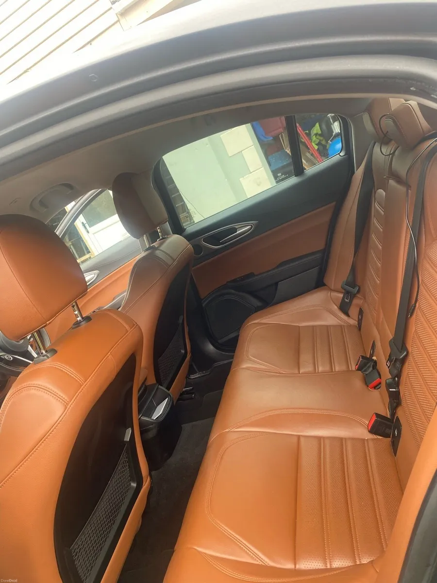 Alfa Romeo giulia speciale - Image 4