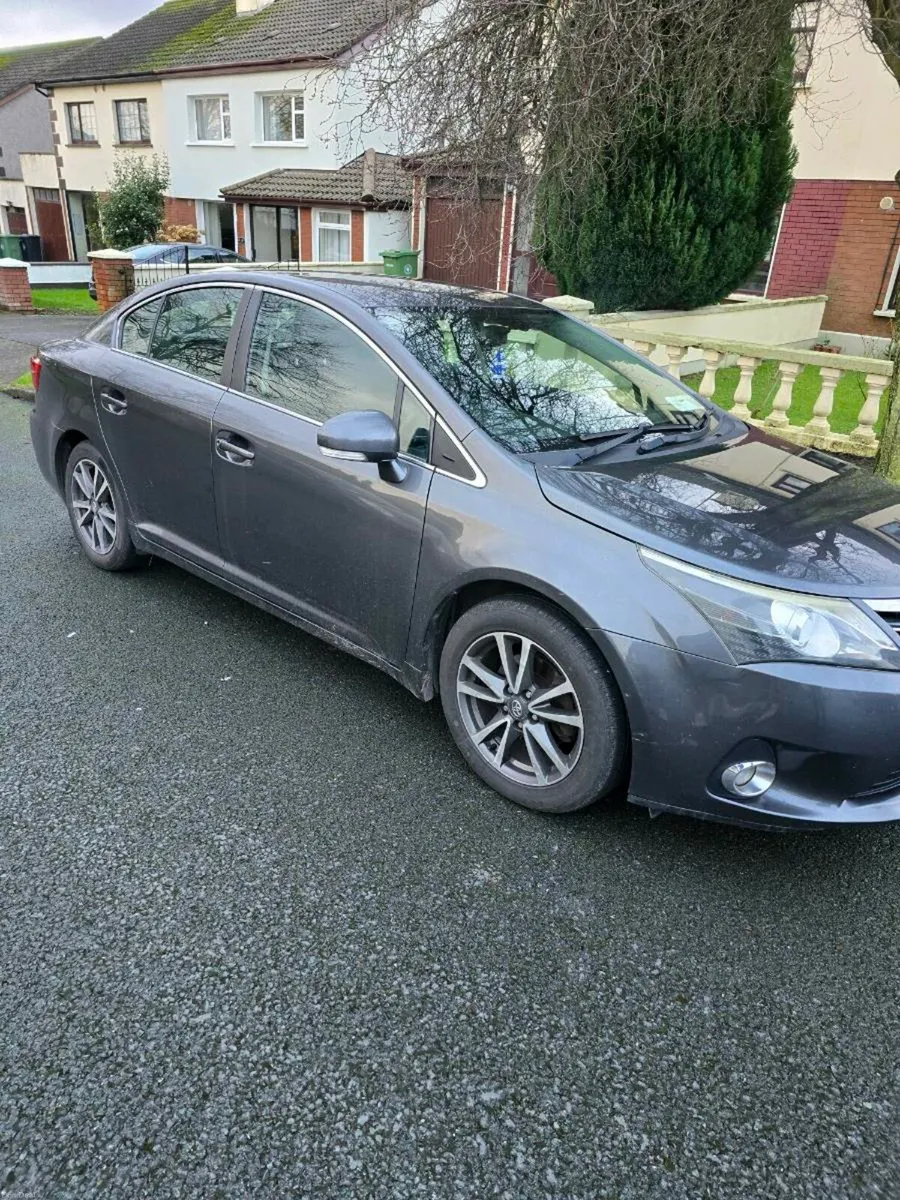Toyota Avensis - Image 2