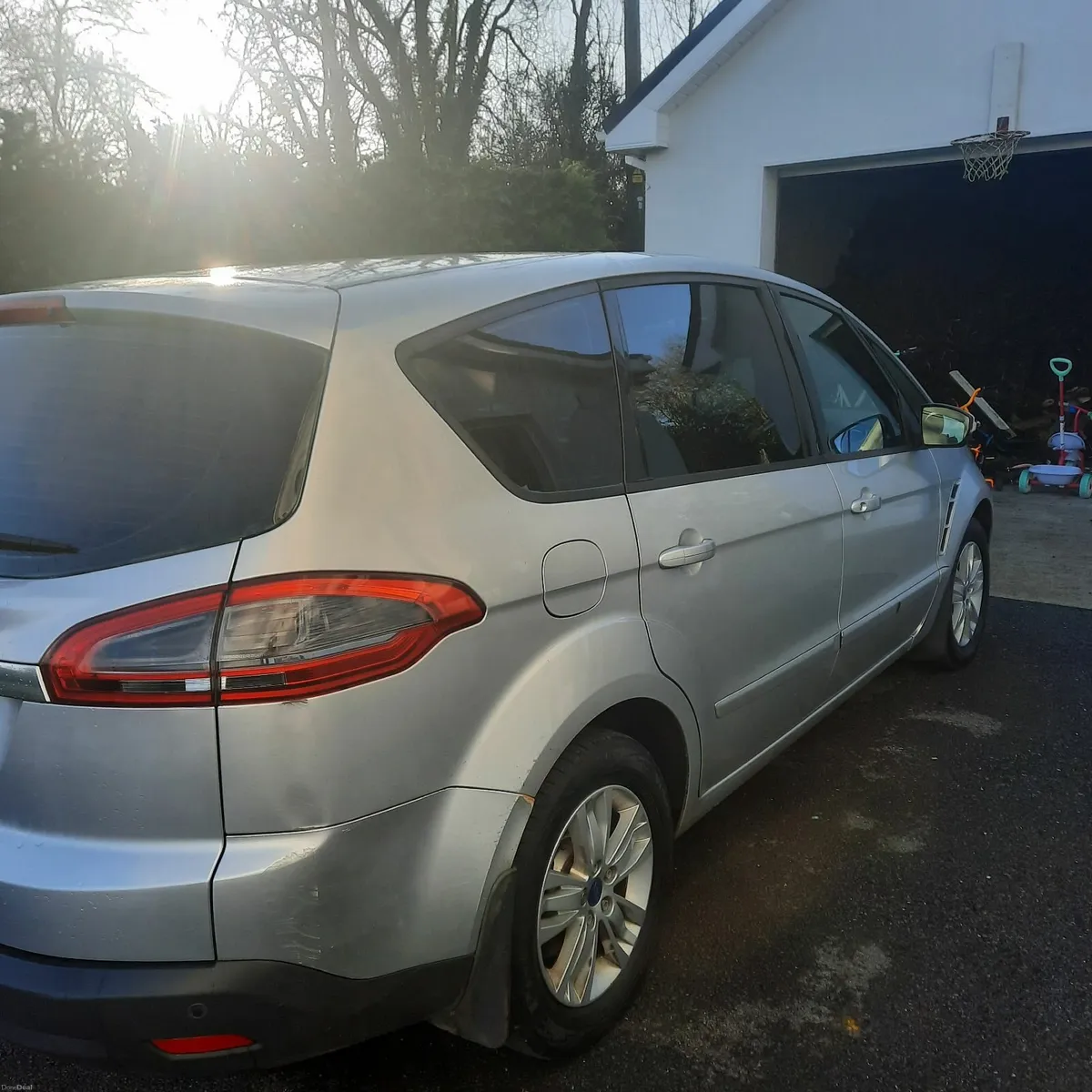 Ford S-Max 2014 - Image 2
