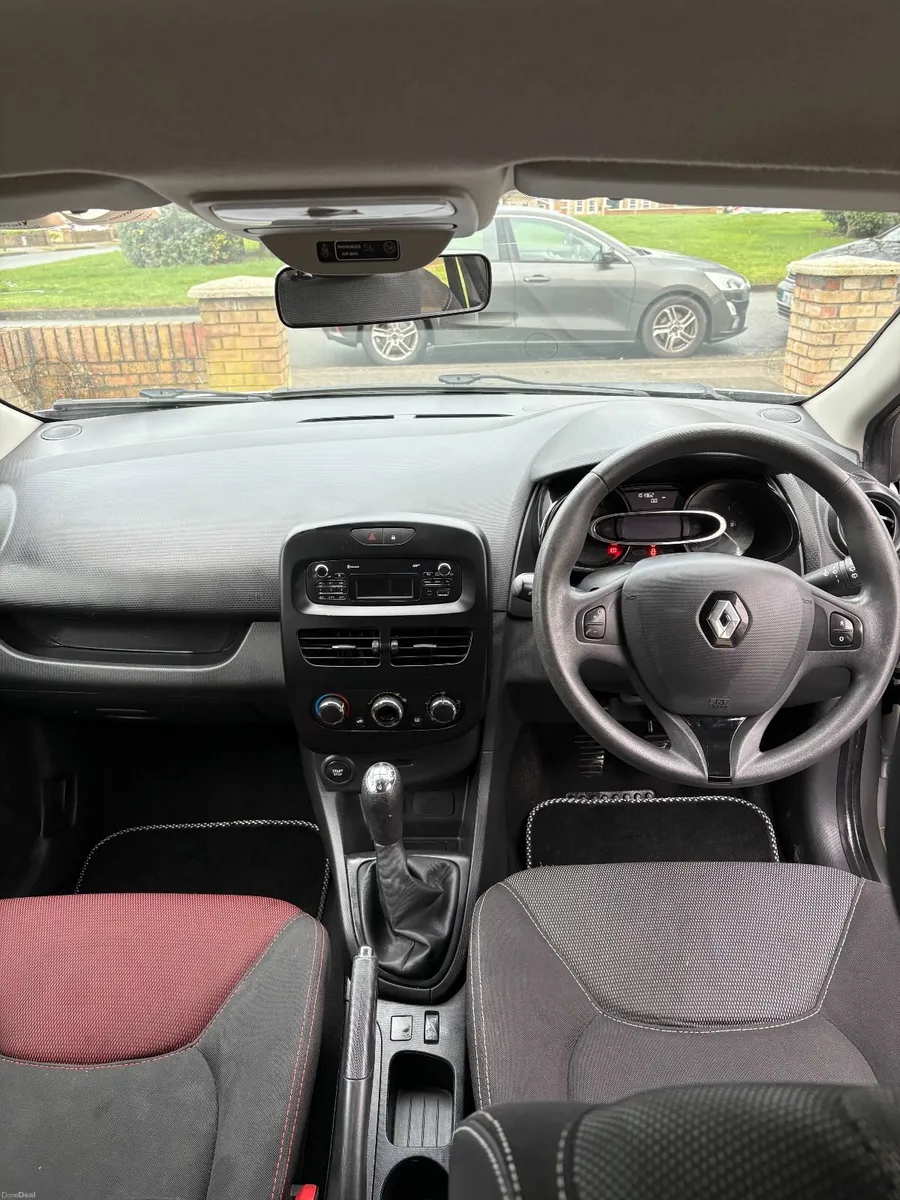 Renault Clio 2015 - Image 3