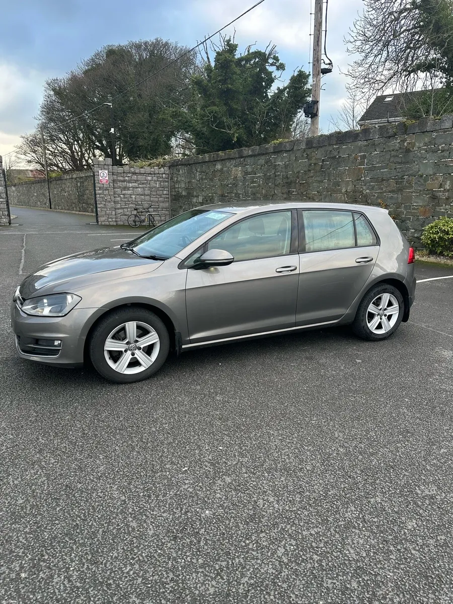 Volkswagen Golf - Image 1