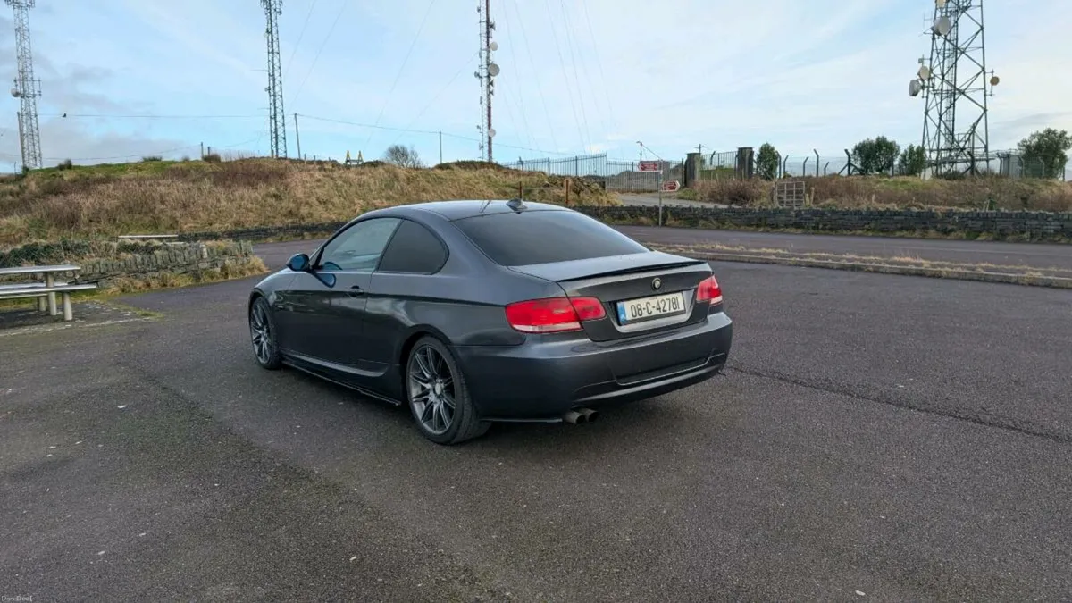 Bmw 325d - Image 4