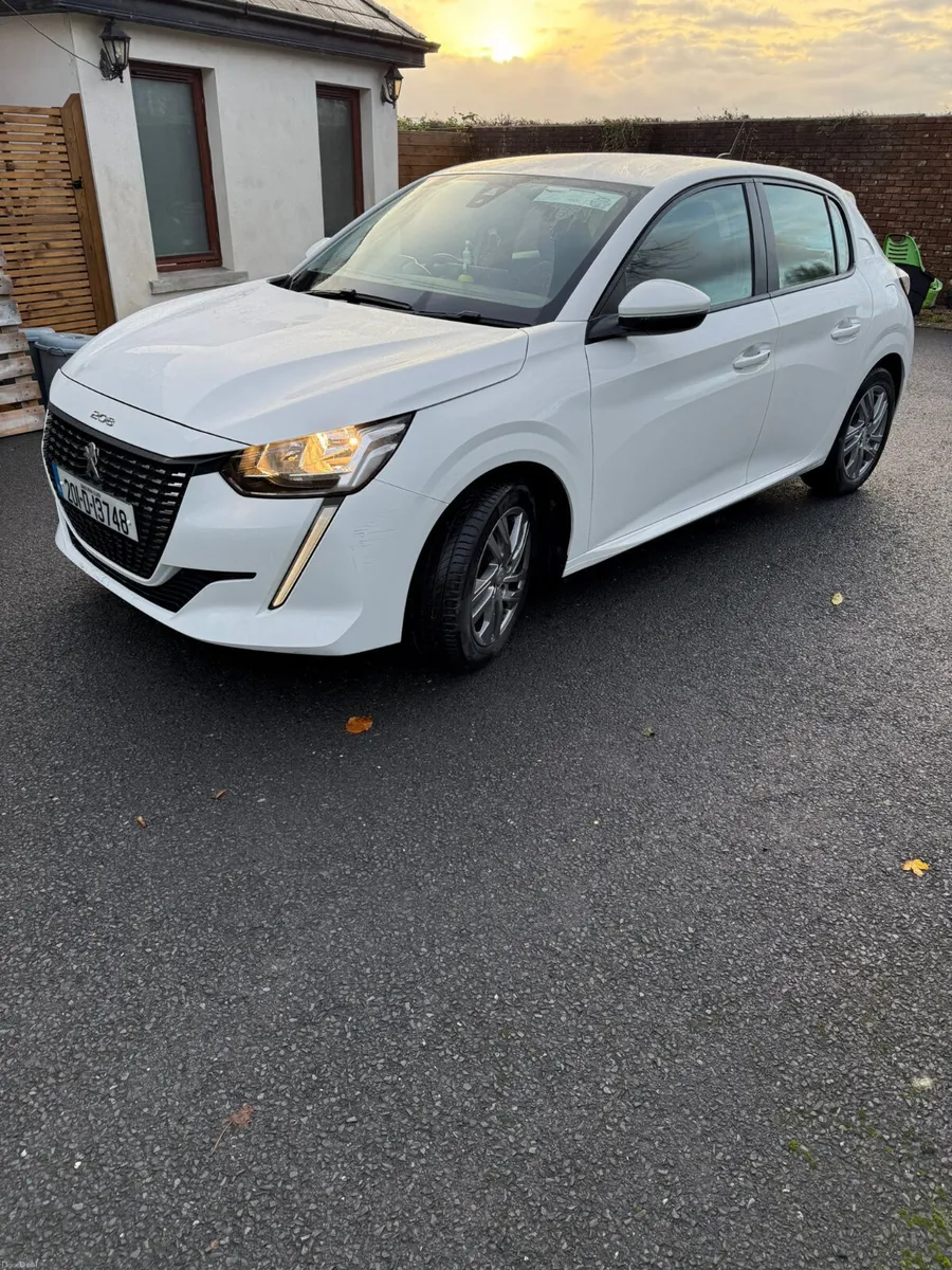 Peugeot 208 2020 c/w 12months warranty - Image 1