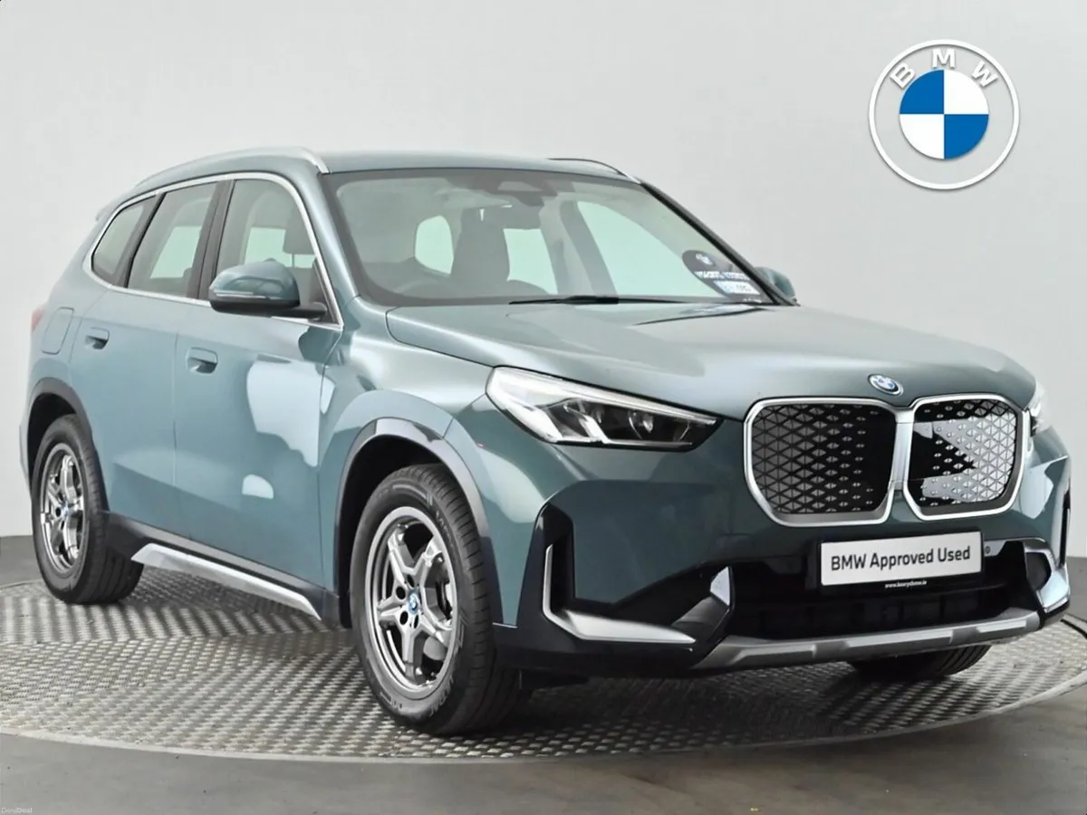BMW iX1 eDrive20 xLine - Image 1