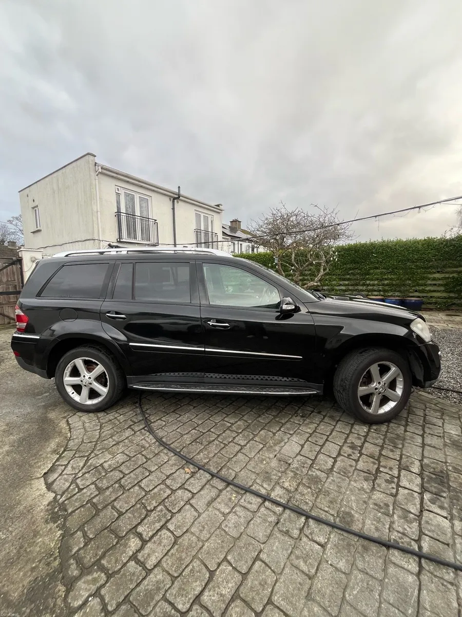 Mercedes Benz GL420 x164 - Image 4