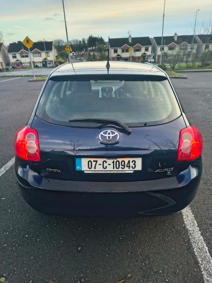 Toyota auris - Image 4