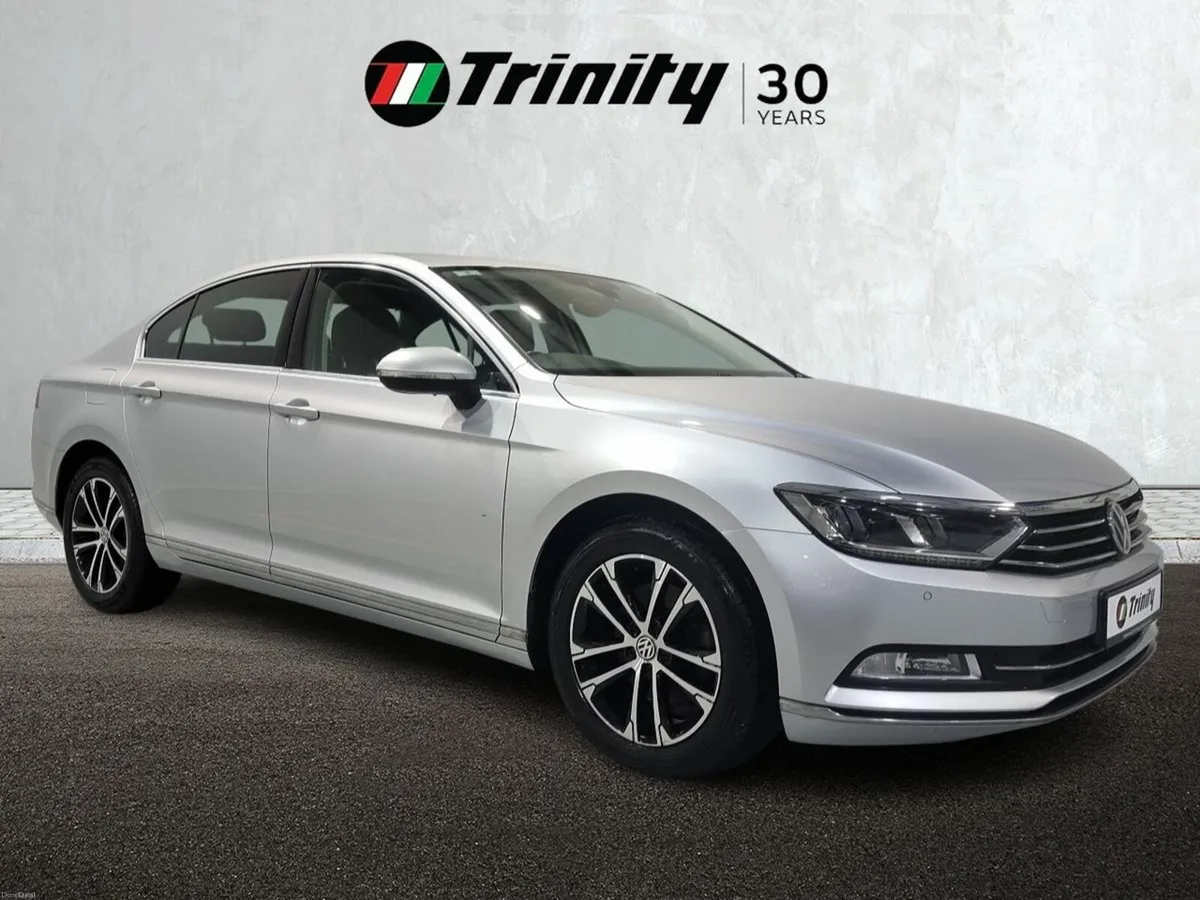 Volkswagen Passat 1.6 TDI 120HP Highline - Image 1