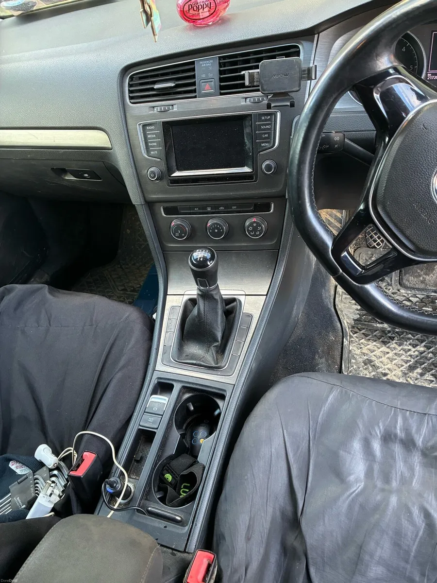 Volkswagen Golf - Image 2