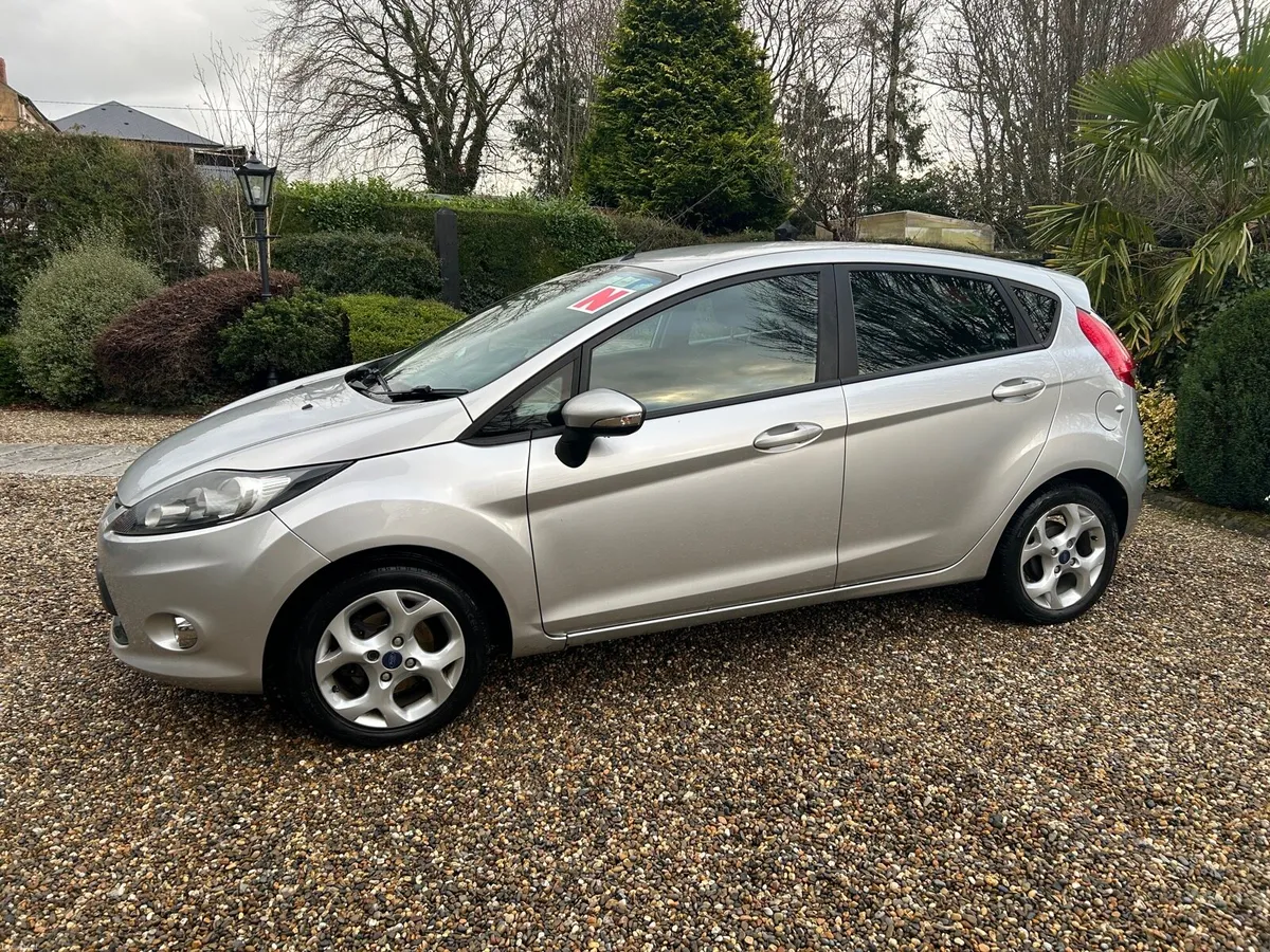 Ford Fiesta - Image 2