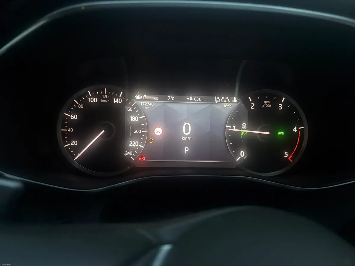 Jaguar F-Pace 2021 - Image 4