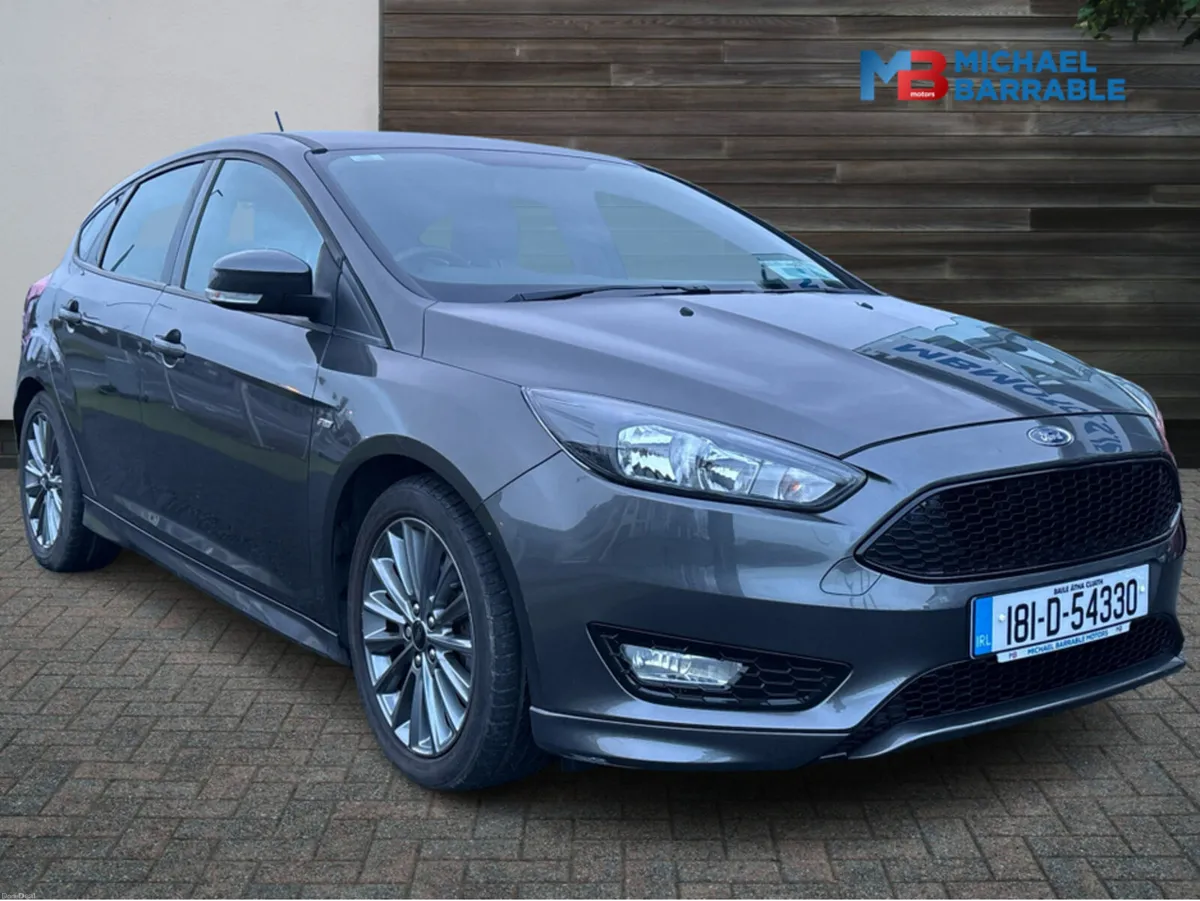 Ford Focus 1.0 ST-LINE ECOBOOST 140 140PS 5DR T - Image 1