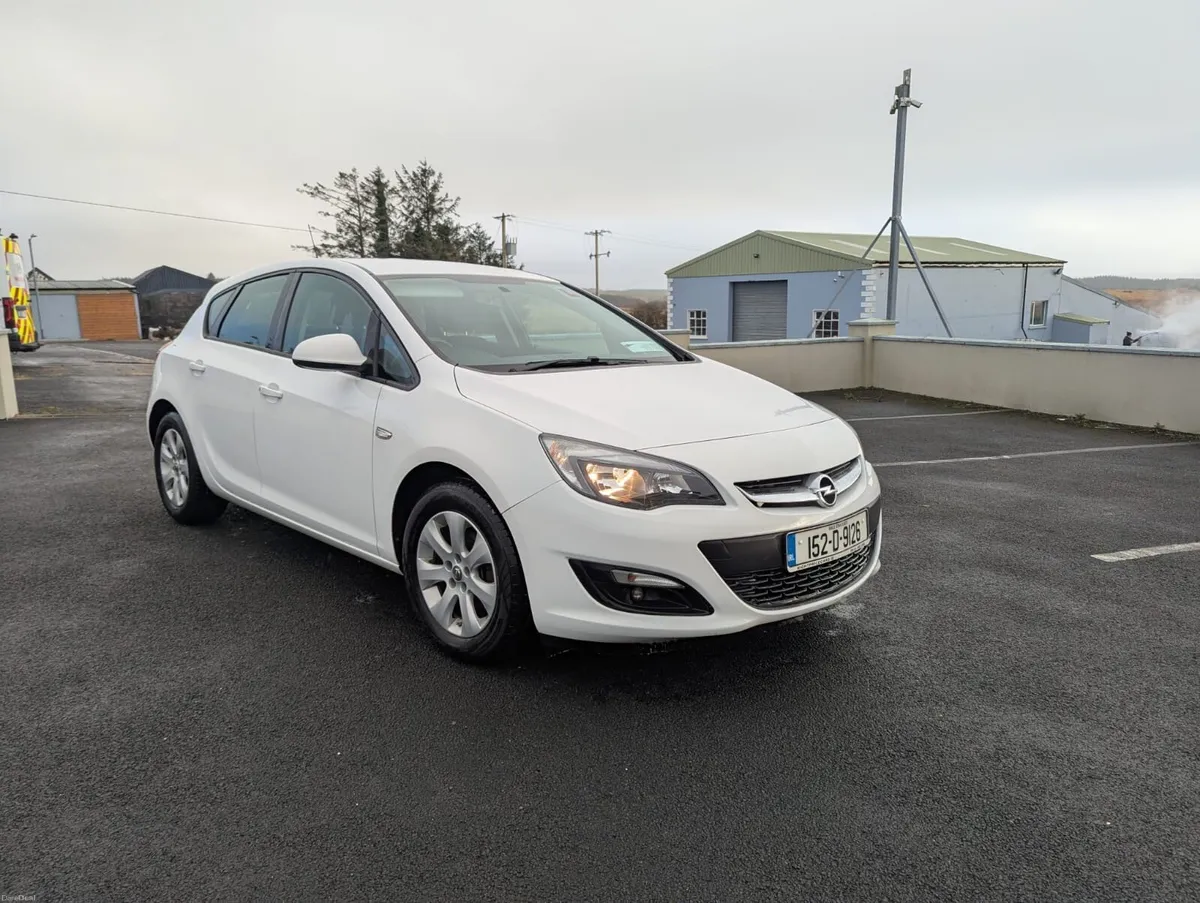 Opel Astra 1.4 Petrol - Image 2