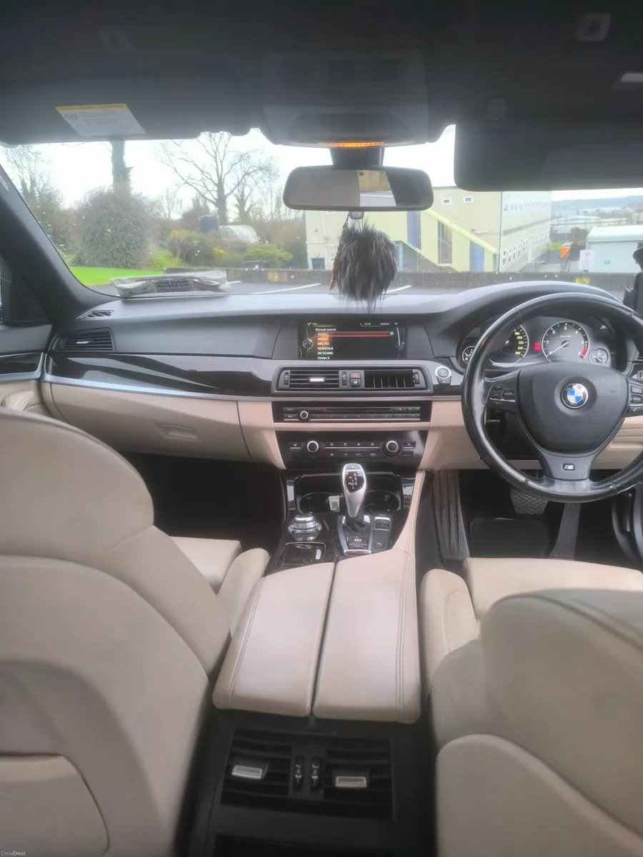 BMW 5-Series 2013 - Image 3