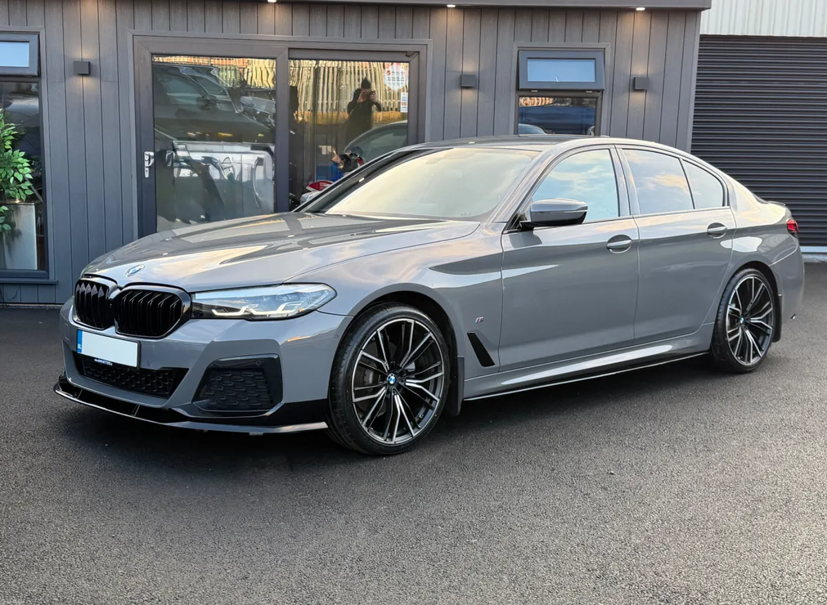 2021 /212 BMW 520D G30 MSPORT LCI - Image 1