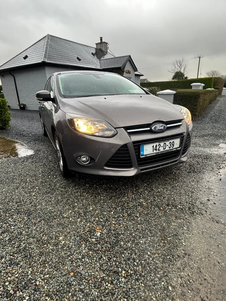2014 Ford Focus 1.6dsl Zetec - Image 2