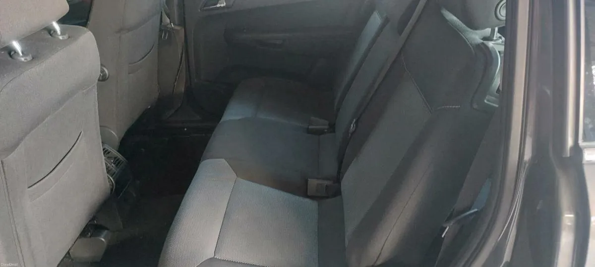 2012opel zafira 7 seater 1.7 nct 2/27 tax 4/26 - Image 4