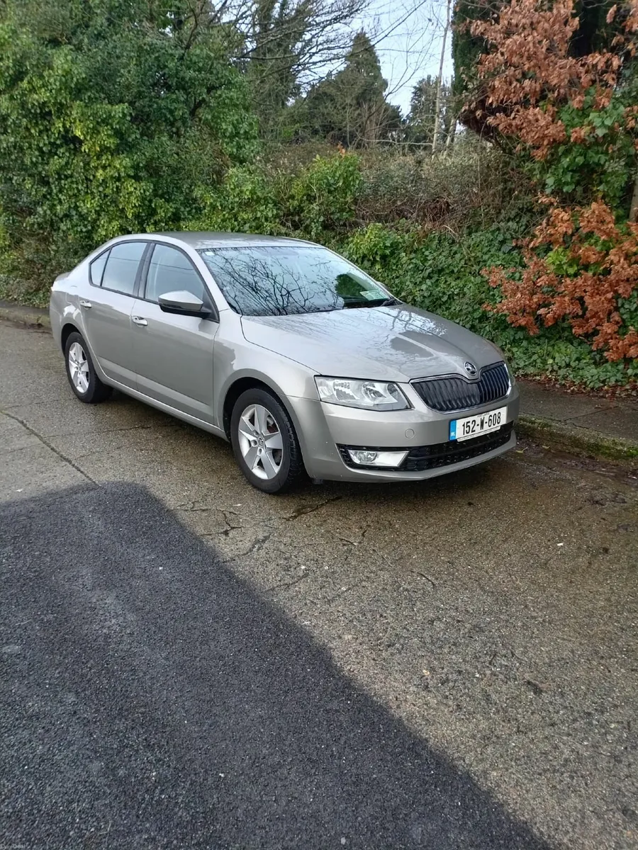 Skoda Octavia 2015 - Image 2