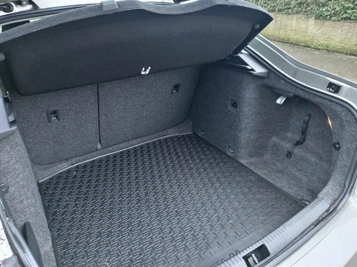 Skoda Octavia 2015 - Image 3