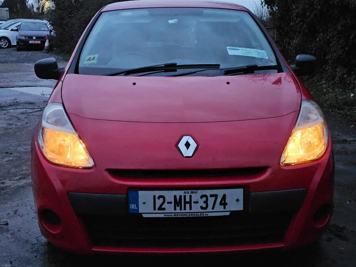 Renault Clio 2012 1.2L nct&tax €2200 - Image 3
