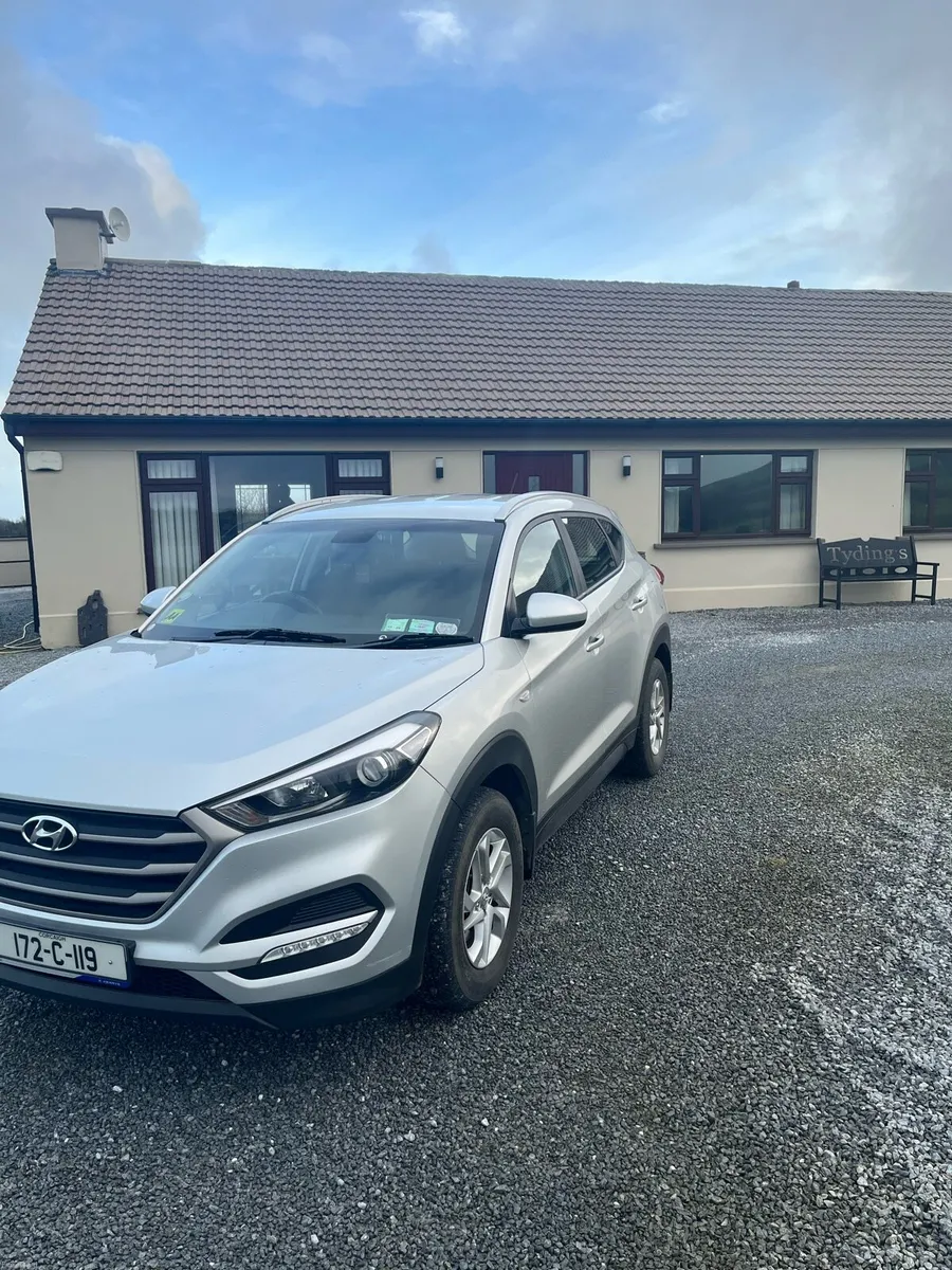 Hyundai Tucson 2017 Immaculate Condition - Image 3