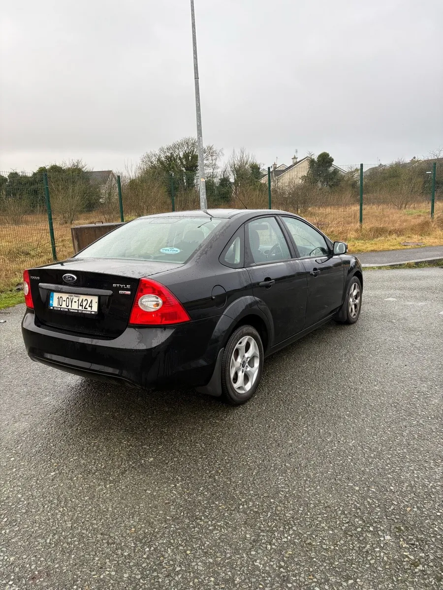 Ford focus 2010 - Image 4