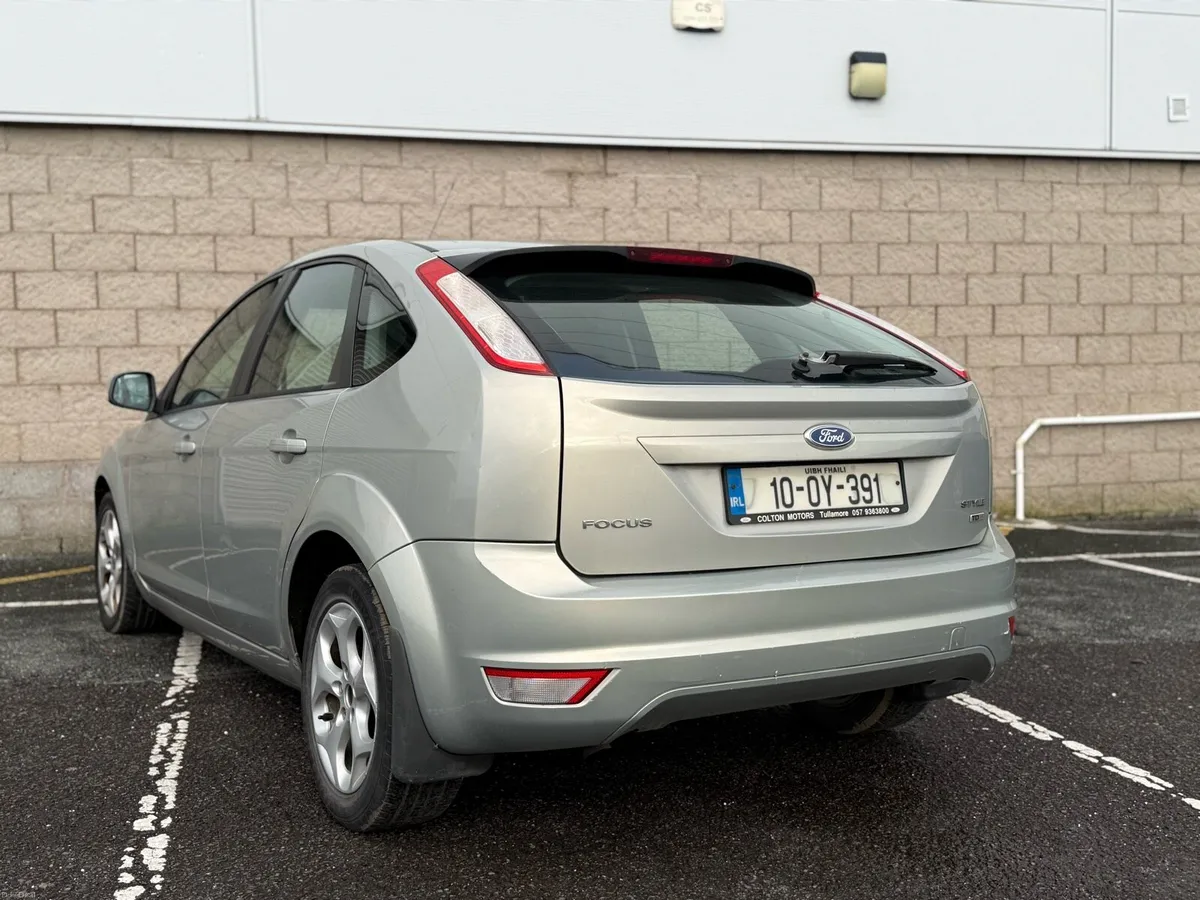 FORD FOCUS 1.6 DIESEL - Image 2