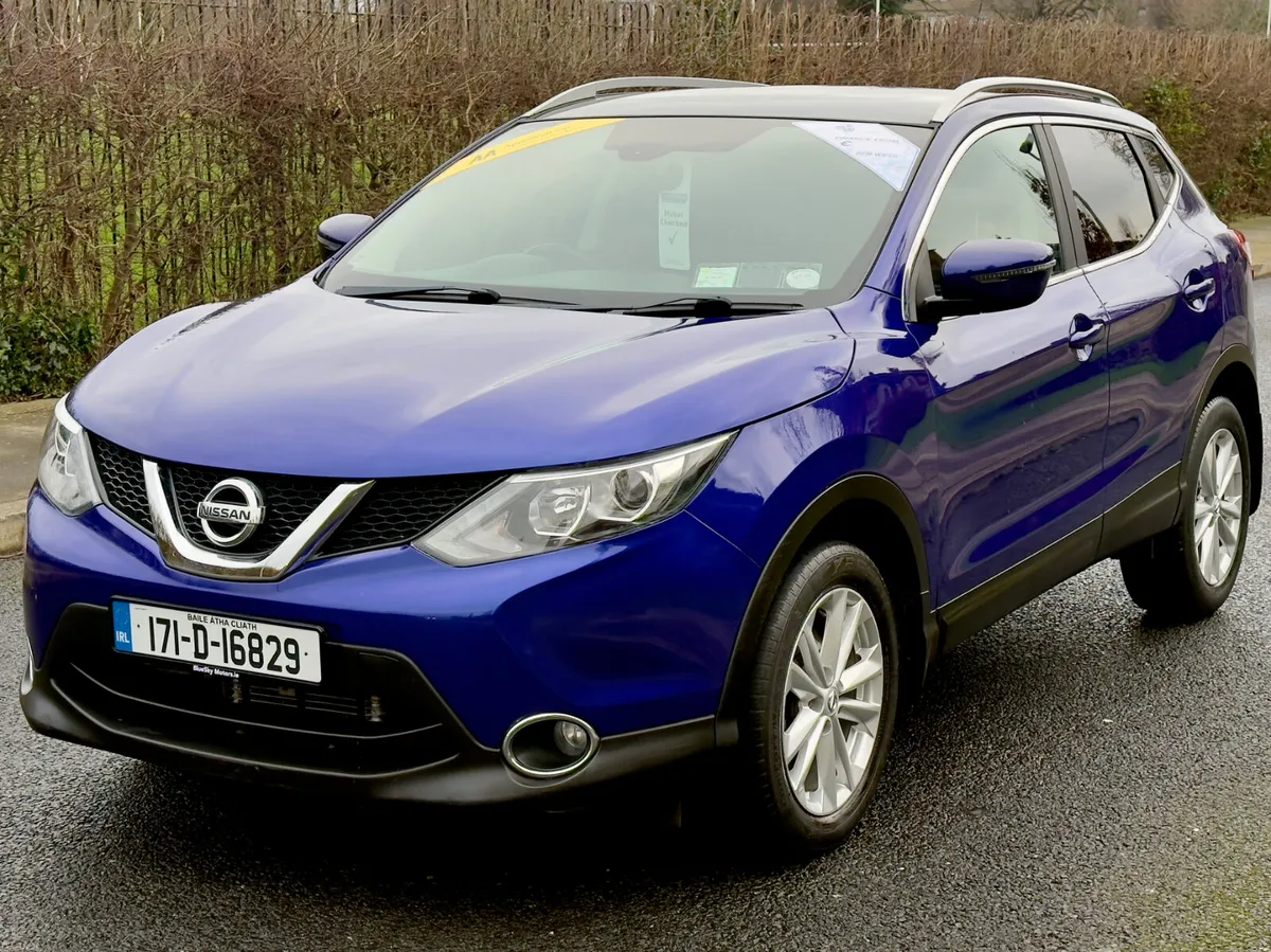 Extremely Low Miles Nissan Qashqai Petrol Auto - Image 3