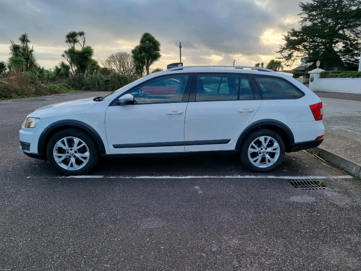Skoda octavia scout 2.0 tdi - Image 3