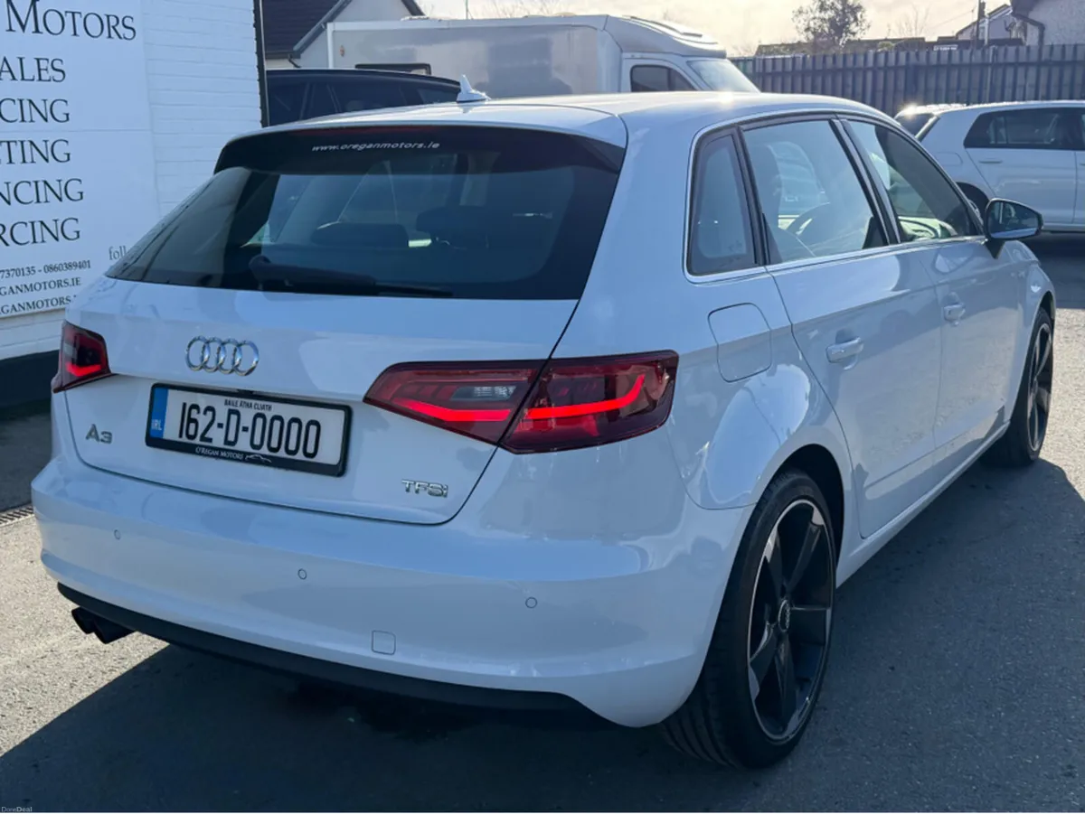 Audi A3 1.4 TFSI SE TECHNIK 5DR - Image 4