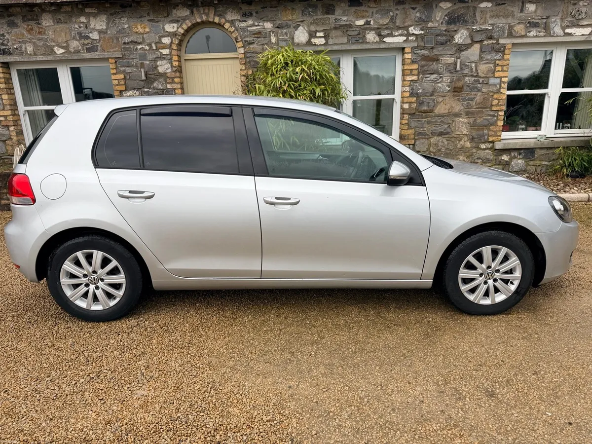 Volkswagen Golf 1.2 TSI Blue Motion Auto - Image 2