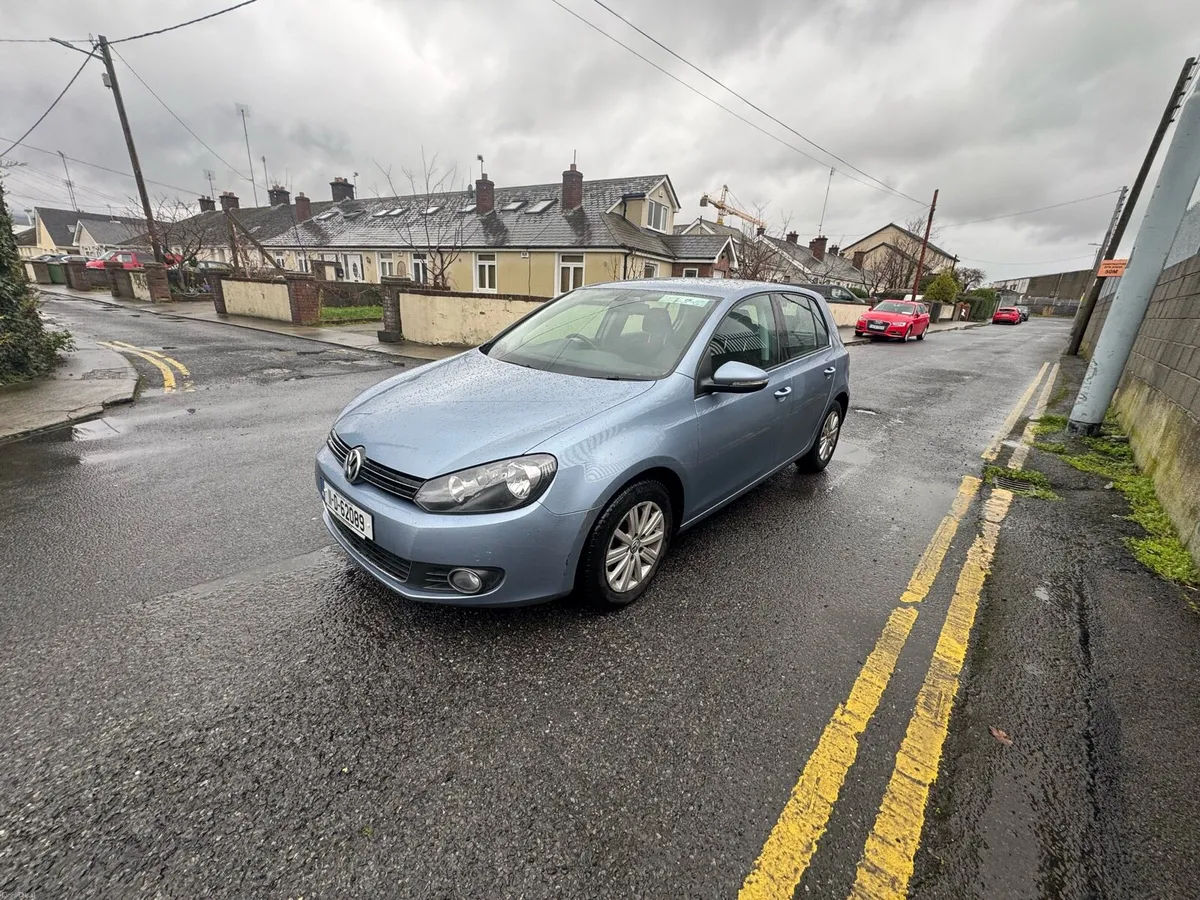 2011 VW Golf Auto - Image 1