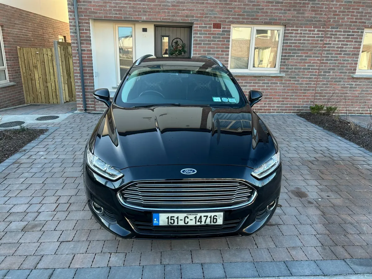 Ford Mondeo 2.0 - CarPlay - Wireless Phone Charger - Image 3