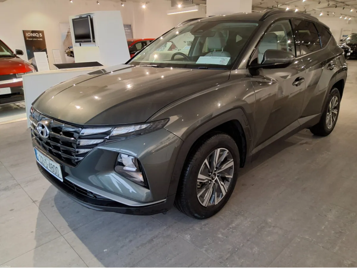 Hyundai Tucson EXECUTIVE HYBRID ** ONLY 16K KMS ** - Image 4
