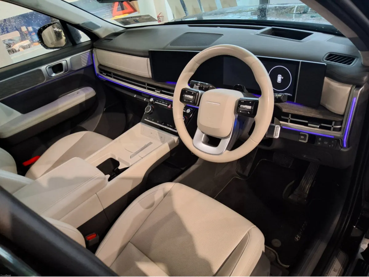 Hyundai Santa Fe PHEV PREMIUM - Image 4