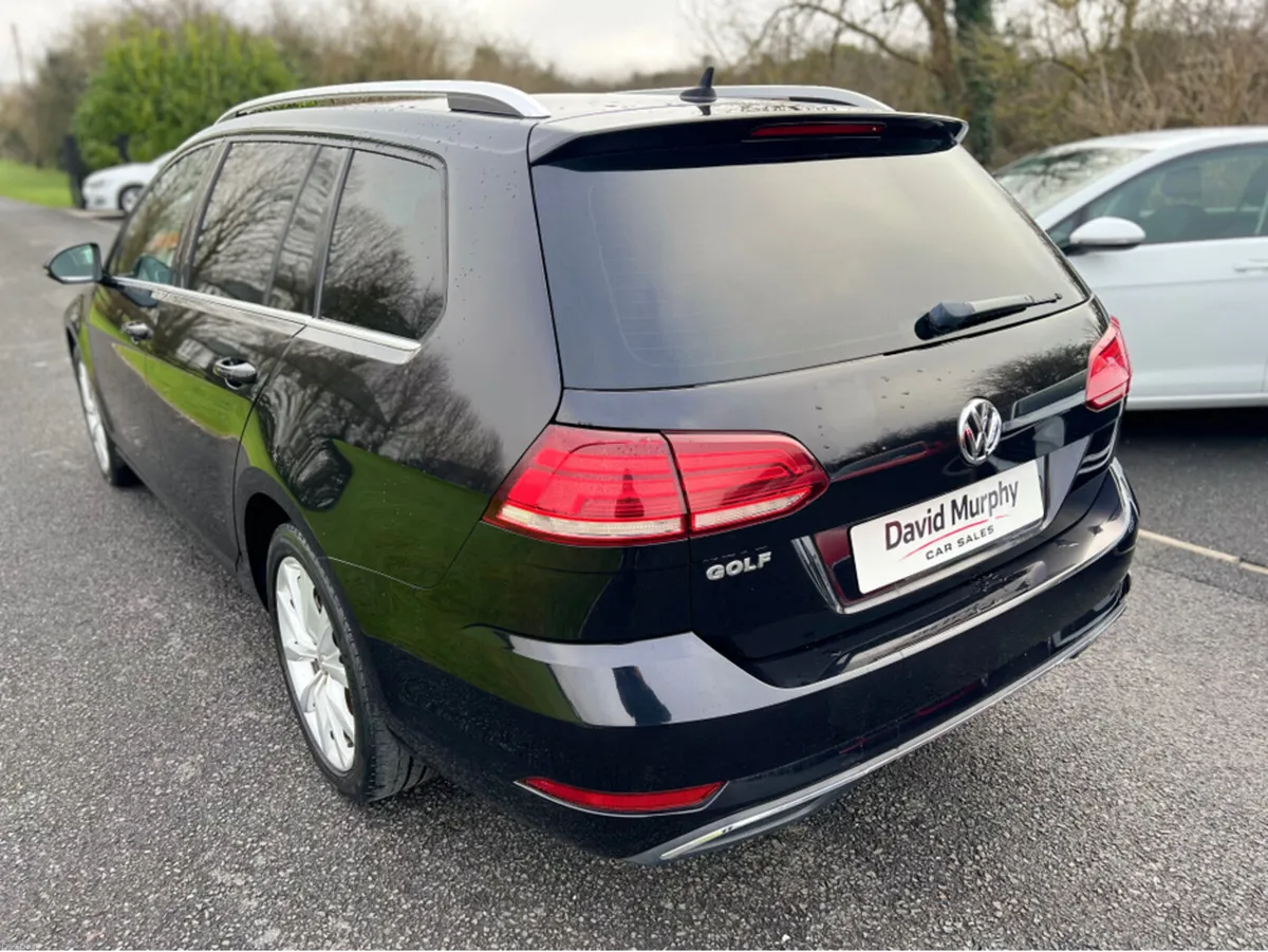 Volkswagen Golf Estate comfort line premium - Image 3