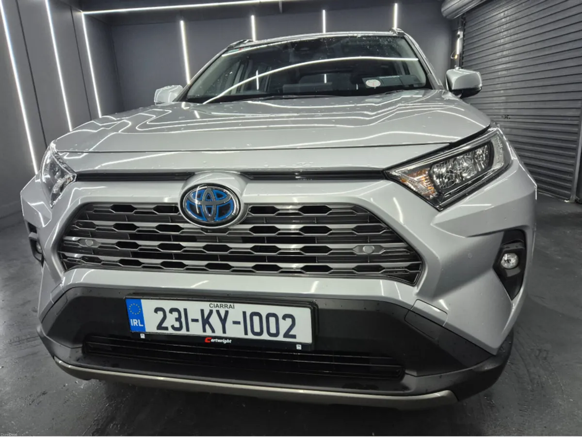Toyota RAV4 RAV4 HYBRID SOL 4DR AUTO - Image 4