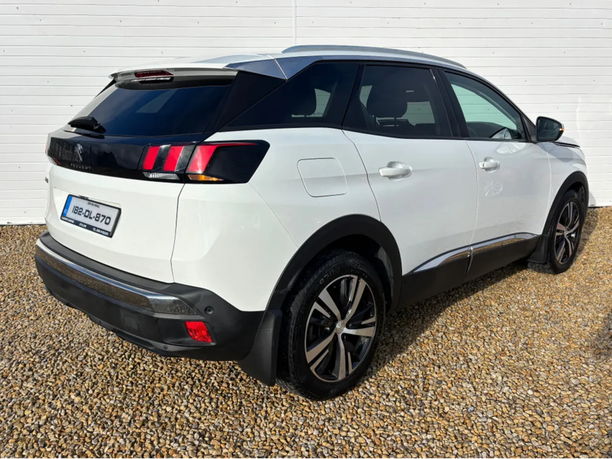 Peugeot 3008 ALLURE 1.5 BLUE HDI 130 6 6.2 4DR - Image 4