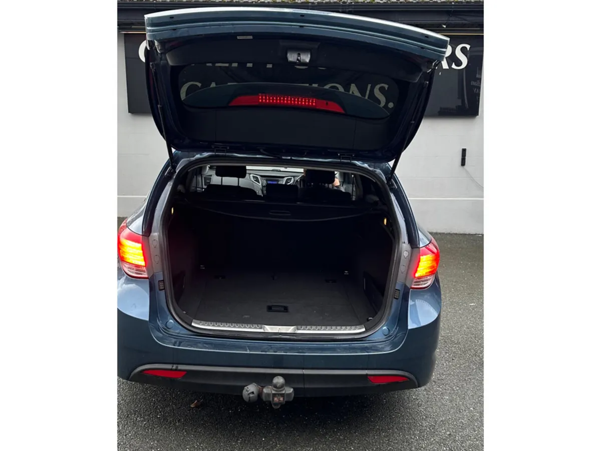 Hyundai i40 1.7 CRDI ACTIVE BLUE DRIV 5 5DR//NEW N - Image 3