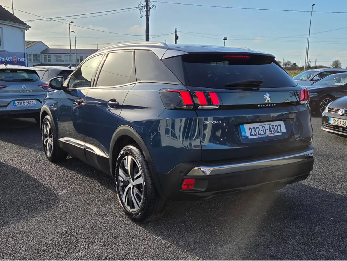 Peugeot 3008 FL ALLURE 1.5 HDI 130 6.4 4DR - Image 4