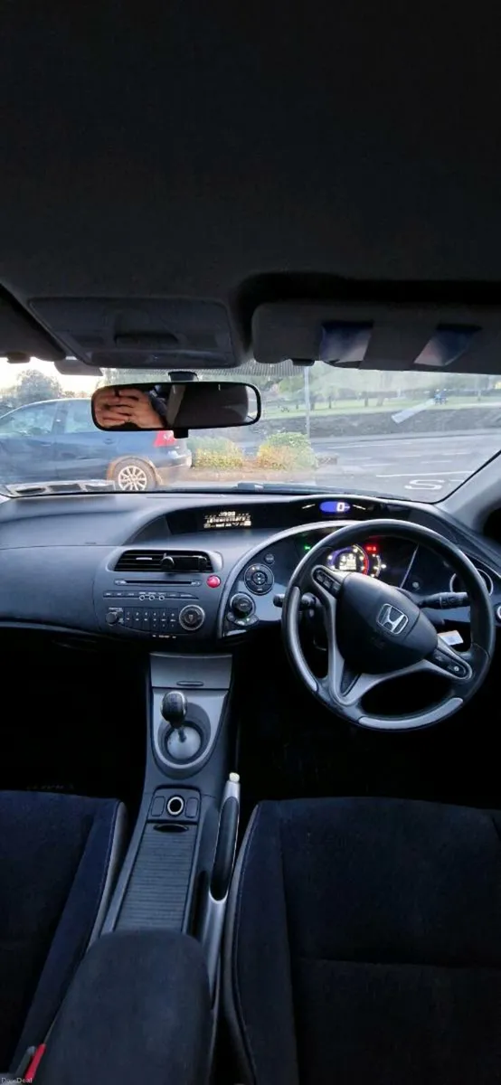2008 Honda Civic 1.3 Petrol - 6 Speed Manual - Image 3