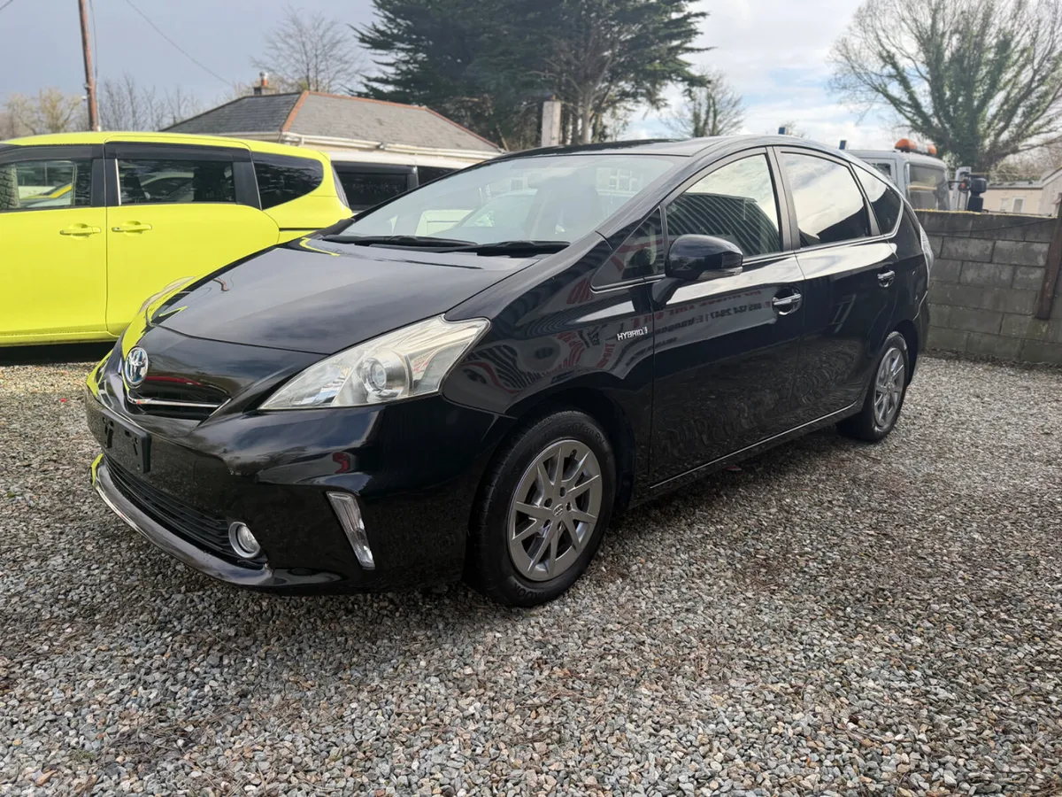 Toyota Prius 2015 - Image 3
