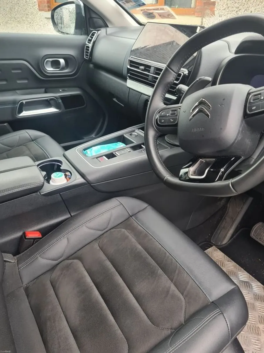 Citroen C5 Aircross Max 1.5dsl. Auto + Sunroof - Image 3