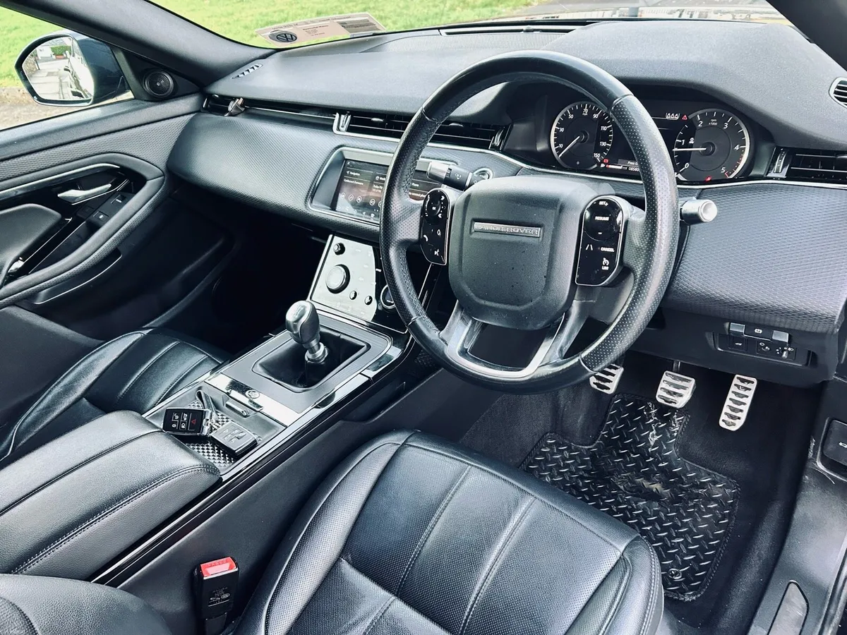 2020 RANGE ROVER EVOQUE R-DYNAMIC LOW KMS - Image 3