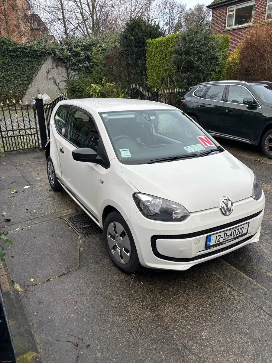 Volkswagen up 2012 - Image 4